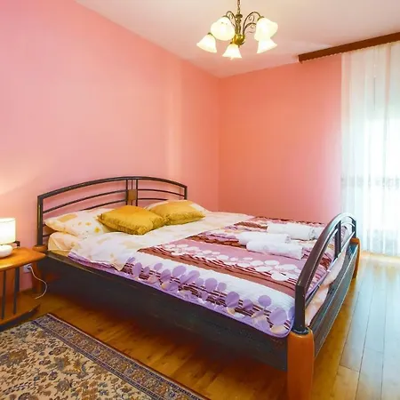 Apartmán Two-bedroom In *
